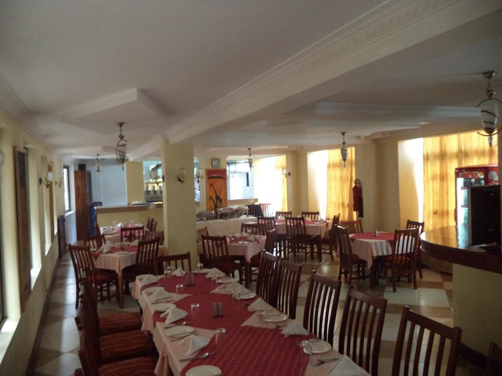 阿鲁沙旅游酒店 外观 照片